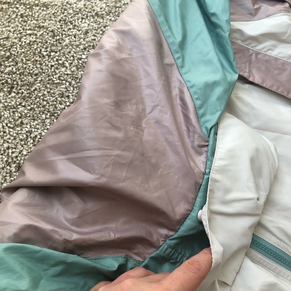 Columbia Packable Jacket - Picture 3 of 5